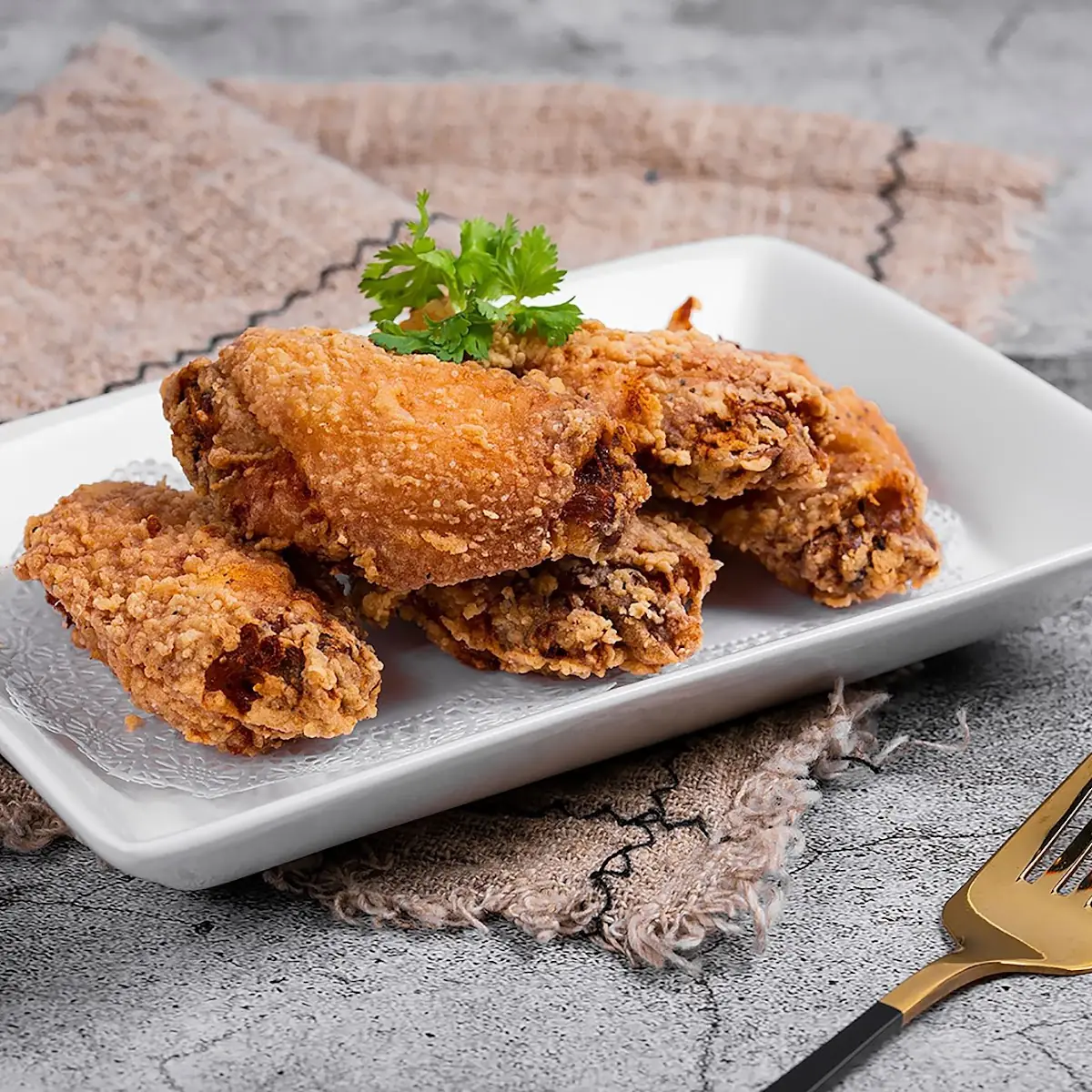 crispy spicy chicken wings 5 pcs 香辣炸鸡翅5个